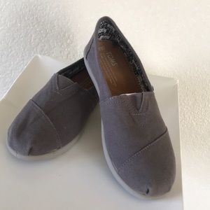 BRAND NEW grey canvas toms with rubber sole